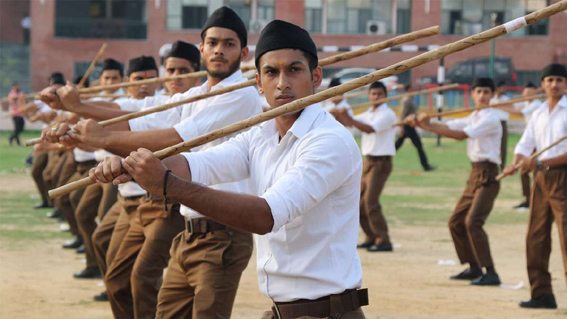 केंद्र सरकार ने हटाया 58 साल पुराना प्रतिबंध, अब RSS के कार्यक्रमों में शामिल हो सकेंगे सरकारी कर्मचारी