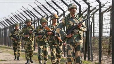 BSF महिला जवान ने हथियारों से लैस घुसपैठियों से घिरी, अकेले ही खदेड़ा बांग्लादेश