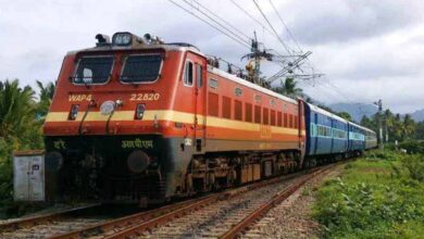 Indian Railway16 अगस्त तक कई ट्रेनों के रूट्स में कर रहा बदलाव, कुछ ट्रेन री-शेड्यूल, सफर करने से पहले देखें लिस्ट