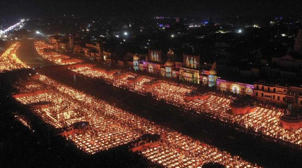 अयोध्‍या में दीपोत्‍सव में 5 Km दूर से दिखेगा आतिशबाजी का नजारा, सात समंदर पार से आ रहे श्रद्धालु