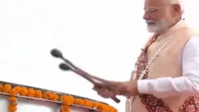 वाशिम में पीएम मोदी ने की पोहरादेवी जगदंबा माता की पूजा, मंदिर में ढोल बजाया