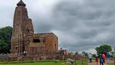 भारतीय पुरातत्व सर्वेक्षण ने शहडोल के ऐतिहासिक विराट मंदिर में लगाया ताला, श्रद्धालु नाराज