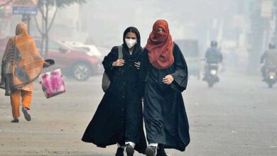 प्रदूषण की मार से लाहौर बेहाल, AQI 1900 के पार, मरीजों से भरे अस्पताल…