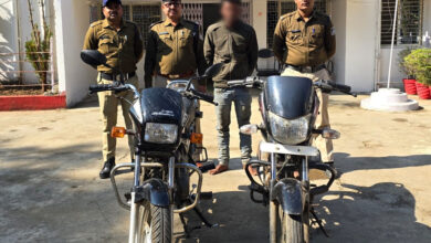 कोतवाली अनूपपुर पुलिस ने शातिर मोटरसाइकिल चोर को किया गिरफ्तार, चोरी की दो मोटरसाइकिल बरामद