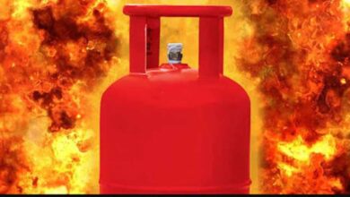 सीलमपुर में भयानक हादसा, घर में गैस रिसाव के कारण हुआ धमाका, 4 लोग घायल