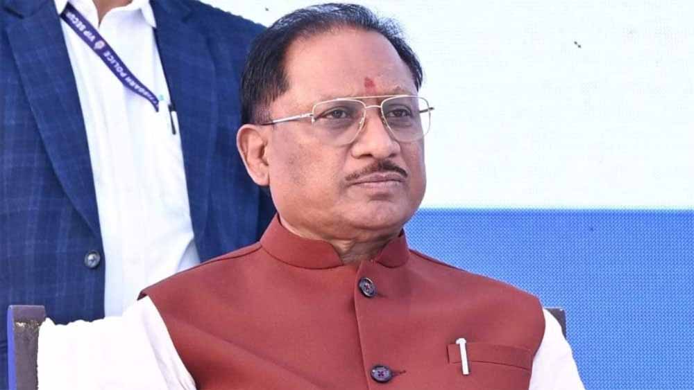 आईईडी विस्फोट में शहीद हुए एएसपी आकाश राव गिरपुंजे को सीएम साय ने दी श्रद्धांजलि