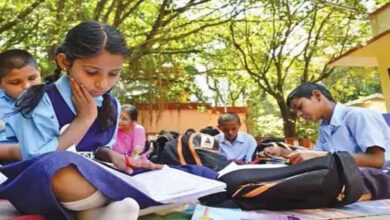 स्कूलों के छात्रों को ड्रेस नहीं देगी पैसे, कैबिनेट बैठक में लगेगी अंतिम मुहर