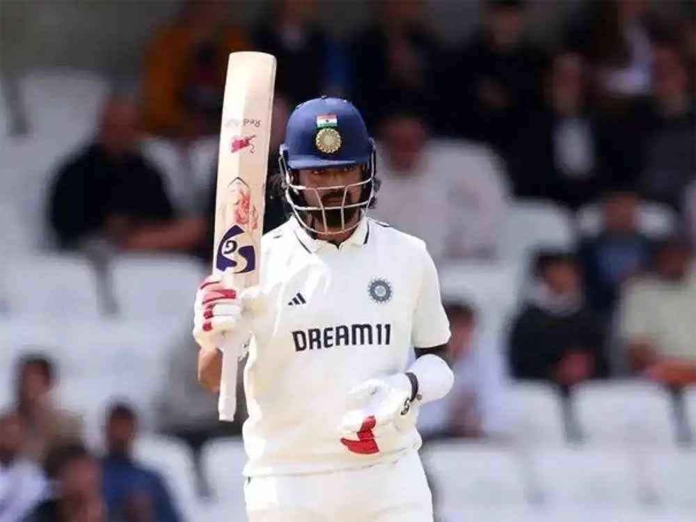 ओपनर बल्लेबाज केएल राहुल ने लगाया शतक, टीम इंडिया पहुंची 200 रन के पार ओपनर बल्लेबाज केएल राहुल ने लगाया शतक, टीम इंडिया पहुंची 200 रन के पार