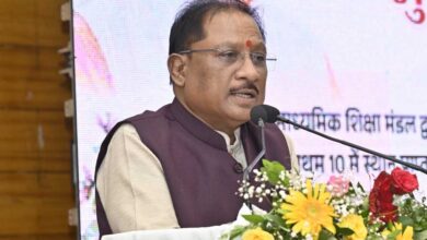 श्रमिक परिवारों के सशक्तिकरण और उत्थान के लिए समर्पित है हमारी सरकार : मुख्यमंत्री विष्णु देव साय श्रमिक परिवारों के सशक्तिकरण और उत्थान के लिए समर्पित है हमारी सरकार : मुख्यमंत्री विष्णु देव साय