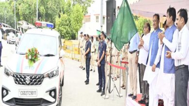 रायपुर : सड़क परिवहन और यातायात को सुरक्षित और सुगम बनाना हमारी सर्वाेच्च प्राथमिकता : मुख्यमंत्री साय रायपुर : सड़क परिवहन और यातायात को सुरक्षित और सुगम बनाना हमारी सर्वाेच्च प्राथमिकता : मुख्यमंत्री साय