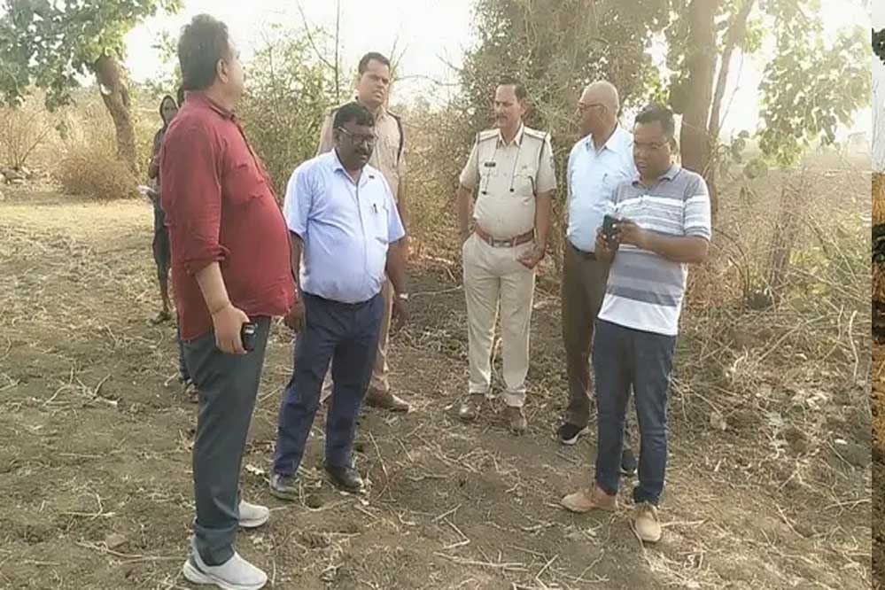 सागर जिले में प्रशासन ने बड़ी कार्रवाई, रसूखदार के कब्जे से आदिवासियों की 100 एकड़ जमीन की वापस करवाई