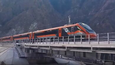 श्रीनगर-कटरा के बीच वंदे भारत ट्रेनों की नियमित सेवाएं 7 जून से शुरू होंगी