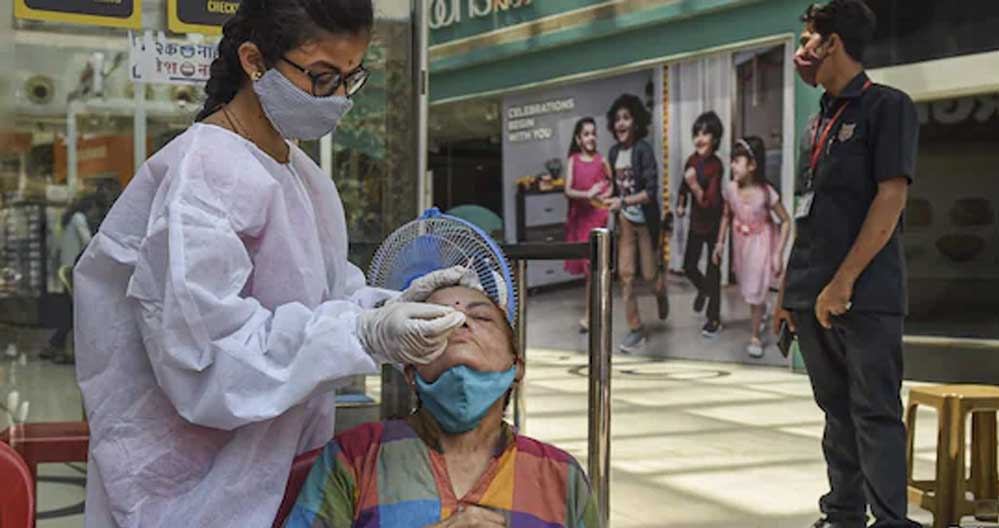 कोरोना के 20 दिन में 93 से 5364 हुए मरीज, 55 मौतें, 24 घंटे में 500 नए मामले; ओडिशा के स्कूलों में मास्क अनिवार्य कोरोना के 20 दिन में 93 से 5364 हुए मरीज, 55 मौतें, 24 घंटे में 500 नए मामले; ओडिशा के स्कूलों में मास्क अनिवार्य