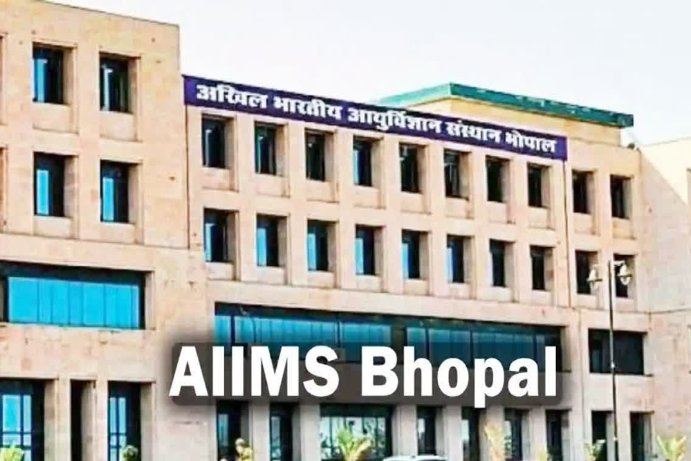 भोपाल : AIIMS डायरेक्टर के नाम पर साइबर ठगी, संस्थान ने जारी किया अलर्ट