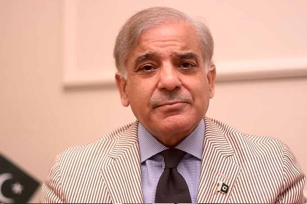 डोनाल्ड ट्रंप के सामने पाकिस्तानी पीएम ने लगाई गुहार, भारत से बात करा दो… शहबाज शरीफ ने कही ये बात