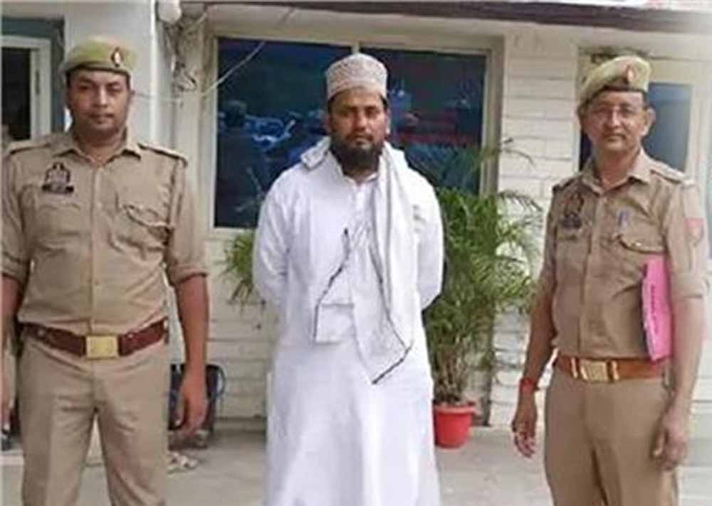 बरेली में महिला टीचर से हुई दरिंदगी, शिक्षिका से बलात्कार का आरोपी मदरसा संचालक गिरफ्तार