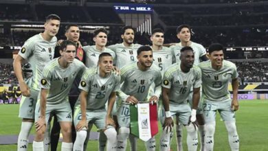 मेक्सिको ने को टीएंडटी स्टेडियम में सूरीनाम के खिलाफ 2-0 से जीत दर्ज की मेक्सिको ने को टीएंडटी स्टेडियम में सूरीनाम के खिलाफ 2-0 से जीत दर्ज की