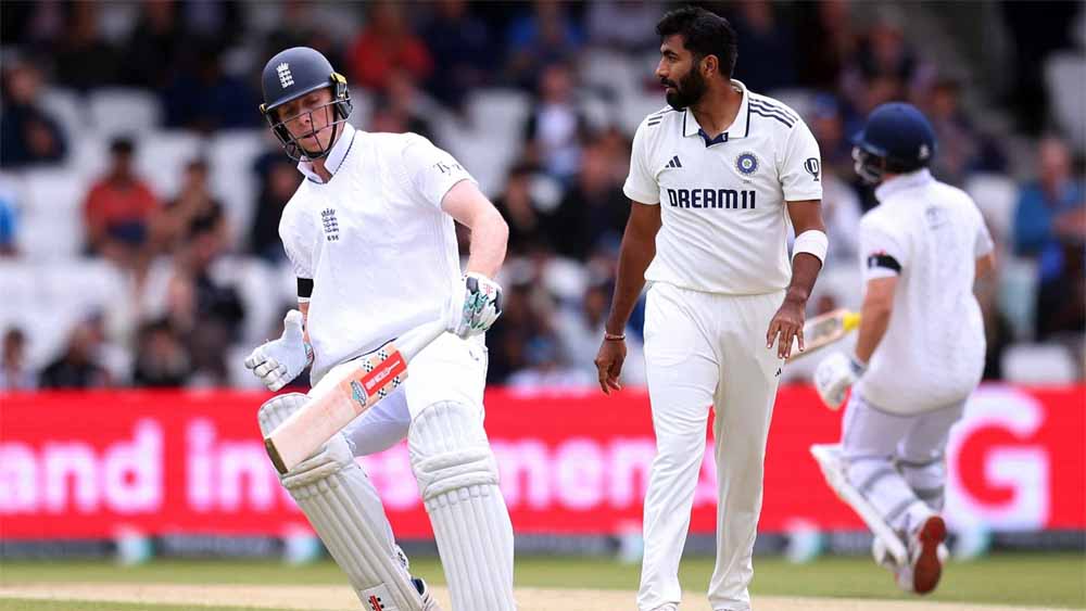 इंग्लैंड को एकमात्र झटका जैक क्रॉली के रूप में लगा, प्रसिद्ध कृष्णा ने भारत को दिलाई पहली सफलता