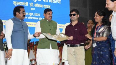 दिव्यांगजन अपनी क्षमता, योग्यता, संघर्षशीलता और सकारात्मकता के आधार पर समाज में अपना स्थान बनाते हैं : मुख्यमंत्री डॉ. यादव