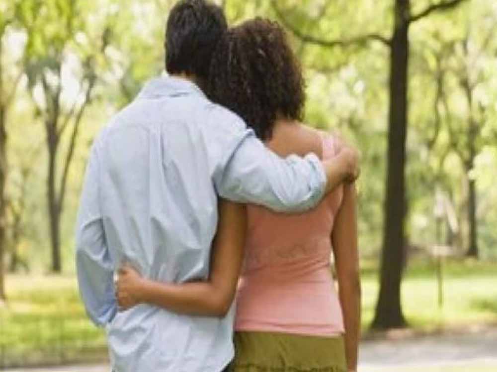 यूपी के लखीमपुर खीरी में एक जीजा ने अपनी साली संग सारी हदें पार कर डालीं, प्रेग्नेंट हुई तो साथ रखने से किया मना यूपी के लखीमपुर खीरी में एक जीजा ने अपनी साली संग सारी हदें पार कर डालीं, प्रेग्नेंट हुई तो साथ रखने से किया मना