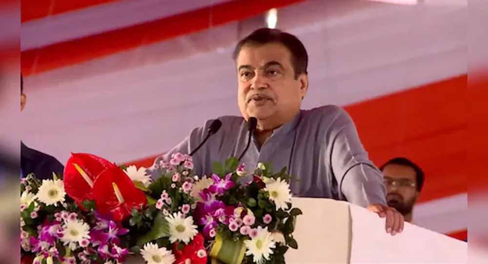 मानवीय मूल्यों, धार्मिक और सामाजिक आदर्शों को आत्मसात करना शिक्षा का उद्देश्य : केंद्रीय मंत्री गडकरी