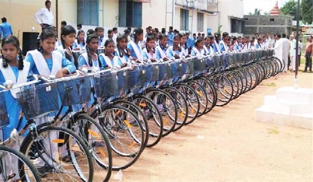 शासकीय स्कूलों में नि:शुल्क साइकिल वितरण के संबंध में दिशा-निर्देश शासकीय स्कूलों में नि:शुल्क साइकिल वितरण के संबंध में दिशा-निर्देश
