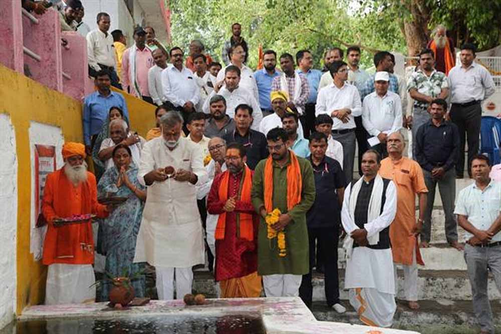 जल स्‍त्रोंतों को पुनर्जीवित कर उनका संरक्षण करें-मंत्री पटेल