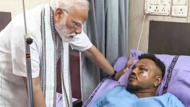 हादसे से पहले फ्लाइट में क्या कुछ हुआ और कैसे वह जिंदा बचकर निकलने में कामयाब रहे, विश्वास ने बताई आप बीती हादसे से पहले फ्लाइट में क्या कुछ हुआ और कैसे वह जिंदा बचकर निकलने में कामयाब रहे, विश्वास ने बताई आप बीती