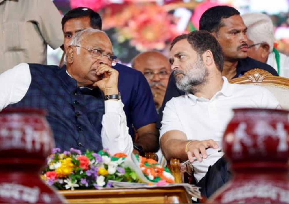 पुरी हादसे पर खड़गे और राहुल गांधी ने जताया शोक, कहा – यह एक बड़ी त्रासदी पुरी हादसे पर खड़गे और राहुल गांधी ने जताया शोक, कहा – यह एक बड़ी त्रासदी