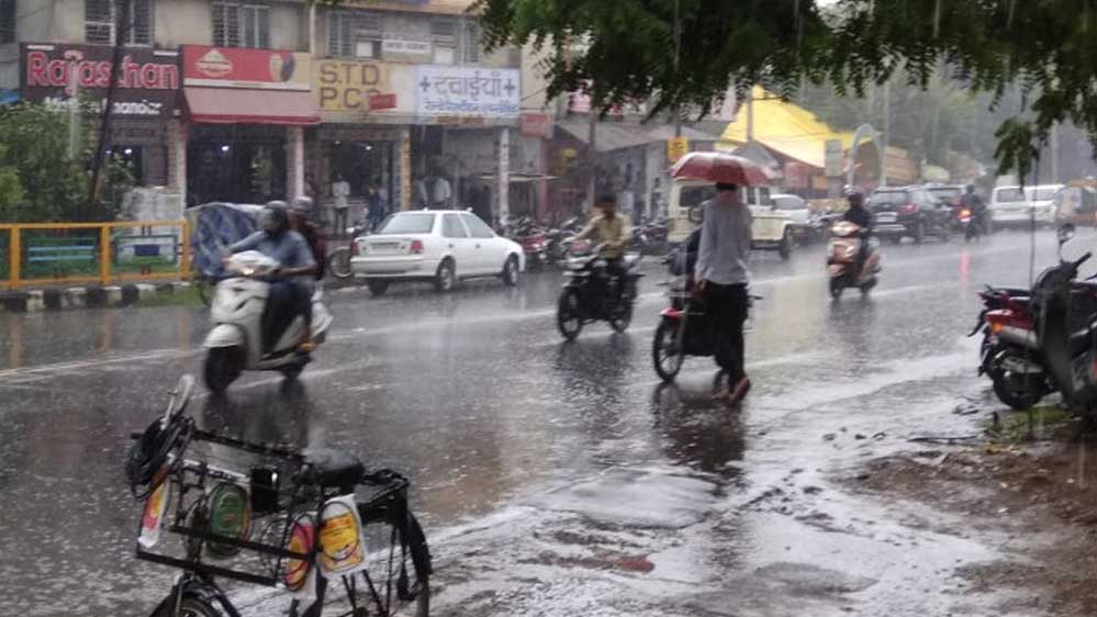 एक साथ मध्यप्रदेश में 6 सिस्टम एक्टिव, एमपी में 7 दिन टूटकर बरसेंगे बादल