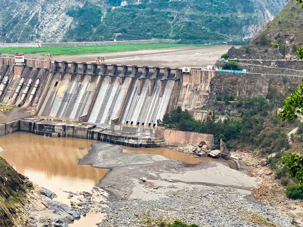 भारत की कॉपी कर प्रतिनिधिमंडल भेज पाकिस्तान भी सफाई दे रहा, US जाकर गिड़गिड़ाए