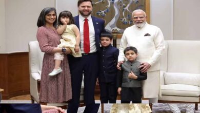 जेडी वेंस की पत्नी उषा वेंस ने भारत यात्रा को यादगार बताया, PM मोदी से मिलते ही बच्चों ने कहा- ये तो हमारे दादा हैं