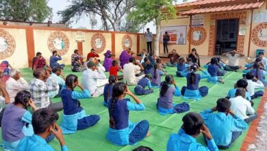 अंतराष्‍ट्रीय योग दिवस के अवसर पर पूरे प्रदेश की स्‍वास्‍थ्‍य संस्‍थाओं में हुआ योगाभ्‍यास (योग संगम) का आयोजन