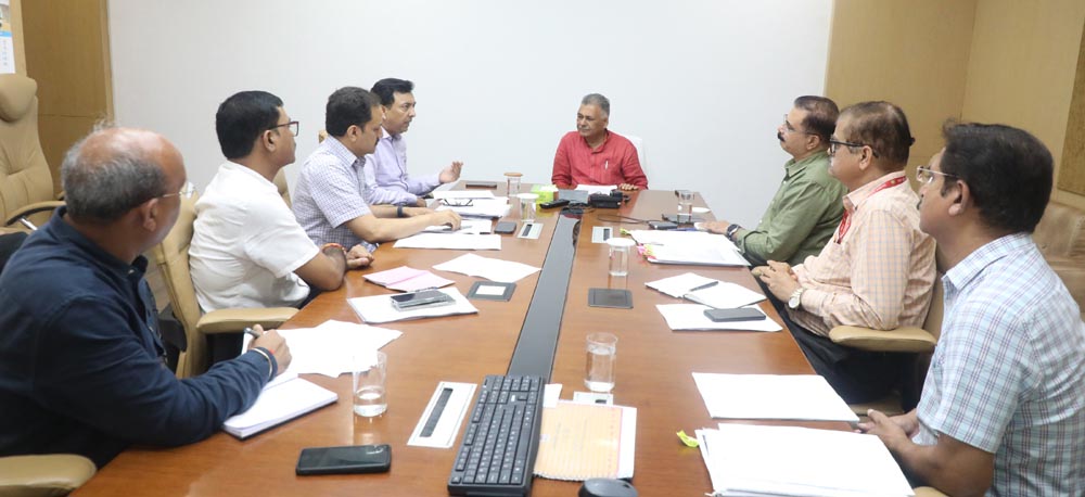 तकनीकी शिक्षा मंत्री श्री परमार ने की विभागीय समीक्षा बैठक