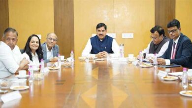 मध्यप्रदेश की गतिशीलता-शांति और संसाधनों का लाभ उठाएँ निवेशक : मुख्यमंत्री डॉ. यादव मध्यप्रदेश की गतिशीलता-शांति और संसाधनों का लाभ उठाएँ निवेशक : मुख्यमंत्री डॉ. यादव