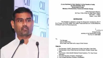 केंद्र सरकार ने 2006 बैच के IFS अधिकारी अरुण प्रसाद के इस्तीफे को दी मंजूरी केंद्र सरकार ने 2006 बैच के IFS अधिकारी अरुण प्रसाद के इस्तीफे को दी मंजूरी