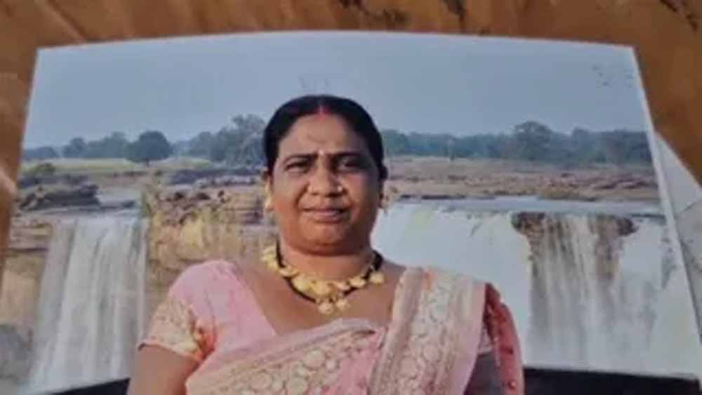 इलाज के बहाने निकली जनपद सदस्य लापता, पति ने पुलिस से लगाई गुहार