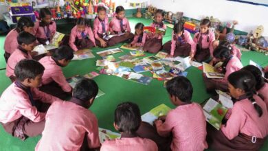 यूपी प्राथमिक स्कूल विलय मामला: एकल पीठ के फैसले के खिलाफ डबल बेंच में अपील, सुनवाई आज