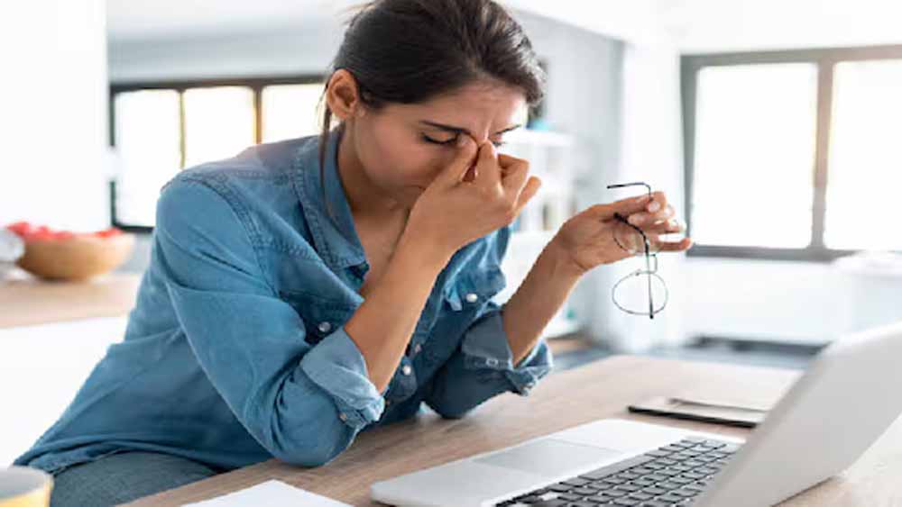 ऑफिस में स्ट्रेस फ्री रहना चाहते है तो अपनाएं ये टिप्स