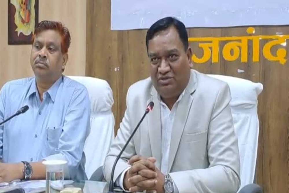 कमिश्नर बस्तर डोमन सिंह ने वीडियो कांफ्रेंसिंग के जरिए ली भैरमगढ़- नरहरपुर सहित माकड़ी एवं बकावण्ड ब्लॉक के अधिकारियों की बैठक कमिश्नर बस्तर डोमन सिंह ने वीडियो कांफ्रेंसिंग के जरिए ली भैरमगढ़- नरहरपुर सहित माकड़ी एवं बकावण्ड ब्लॉक के अधिकारियों की बैठक