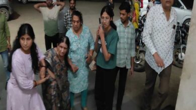 धार में हिंसक लूट: लाठियों से हमला कर 10 लाख के आभूषण लूटे, महिला के कान भी काटे ग