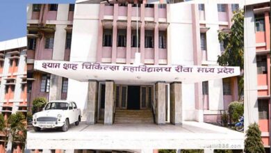 श्यामशाह मेडिकल कालेज में यौन उत्पीड़न मामले में सीनियर डॉक्टर अशरफ सस्पेंड, नर्सिंग की 80 छात्राओं ने लगाया था आरोप