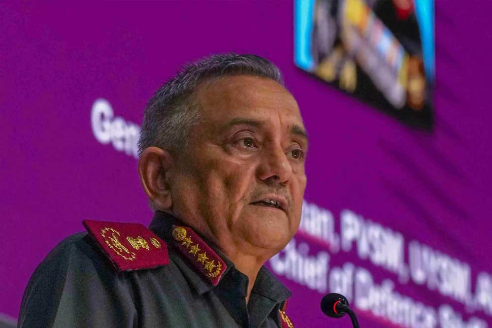 ‘अब लोअर स्पेस की लड़ाई पर फोकस, पाकिस्तानी ड्रोन्स को हमने साबूत गिराया’, बोले CDS अनिल चौहान