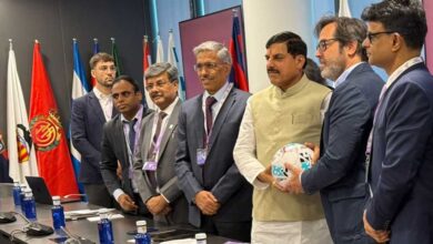 म.प्र. में पीपीपी मोड पर फुटबाल एक्सीलेंस सेंटर, स्पोर्टस इन्फ्रास्ट्रक्चर और स्पेनिश कोचिंग आधारित प्रारंभ होंगे यूथ ट्रेनिंग प्रोग्राम : CM यादव म.प्र. में पीपीपी मोड पर फुटबाल एक्सीलेंस सेंटर, स्पोर्टस इन्फ्रास्ट्रक्चर और स्पेनिश कोचिंग आधारित प्रारंभ होंगे यूथ ट्रेनिंग प्रोग्राम : CM यादव