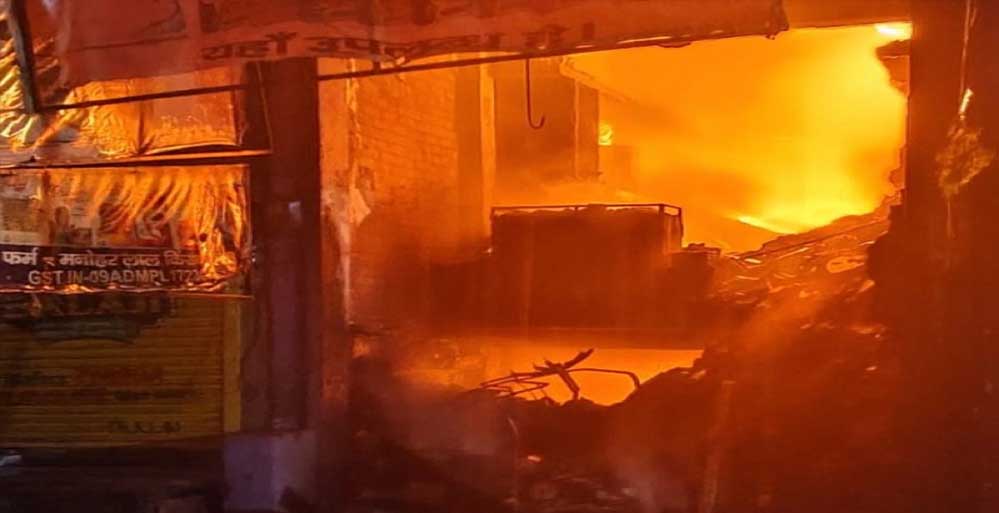 इराक के सुपरमार्केट में भीषण आग, 50 से ज्यादा लोगों की दर्दनाक मौत