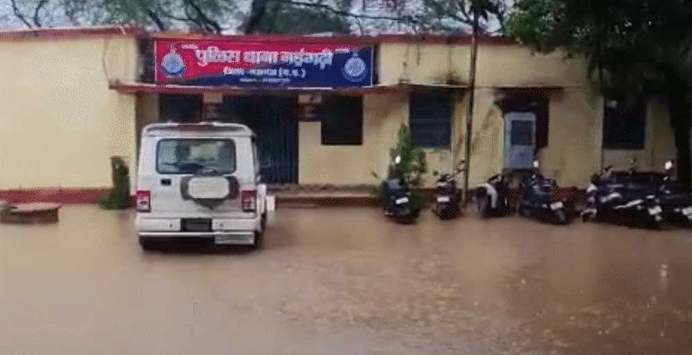 मध्यप्रदेश के कई जिलों मेंआज भी बारिश जारी, डिंडौरी-मऊगंज में स्कूलों की छुट्‌टी, भोपाल में तेज बारिश