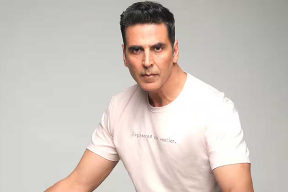 अक्षय कुमार का सराहनीय कदम, 700 स्टंट आर्टिस्ट्स का कराया बीमा अक्षय कुमार का सराहनीय कदम, 700 स्टंट आर्टिस्ट्स का कराया बीमा