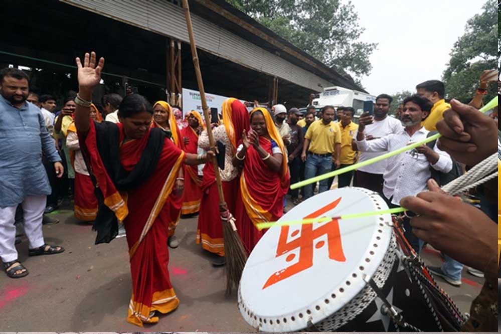 इंदौर ने एक बार फिर स्वच्छता में अपनी श्रेष्ठता की साबित ,सुपर स्वच्छ लीग में नंबर वन का स्थान