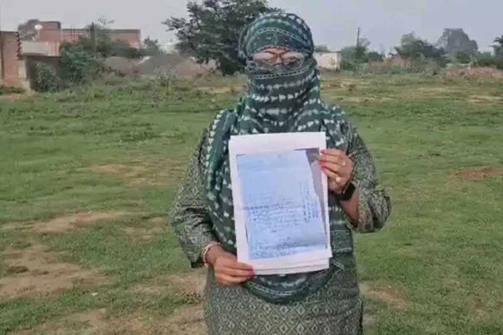 बदायूं: हिंदू महिला ने अतीक अशरफ गैंग के नाम पर दरगाह के पीर बना रहे धर्म परिवर्तन का दबाव, लगाया आरोप