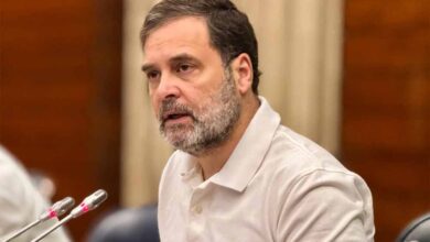 INDIA गठबंधन में खिंचाव: राहुल की RSS तुलना पर भड़की लेफ्ट पार्टी